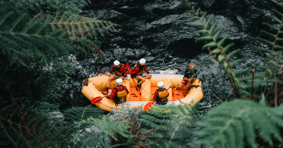 Rafting team building