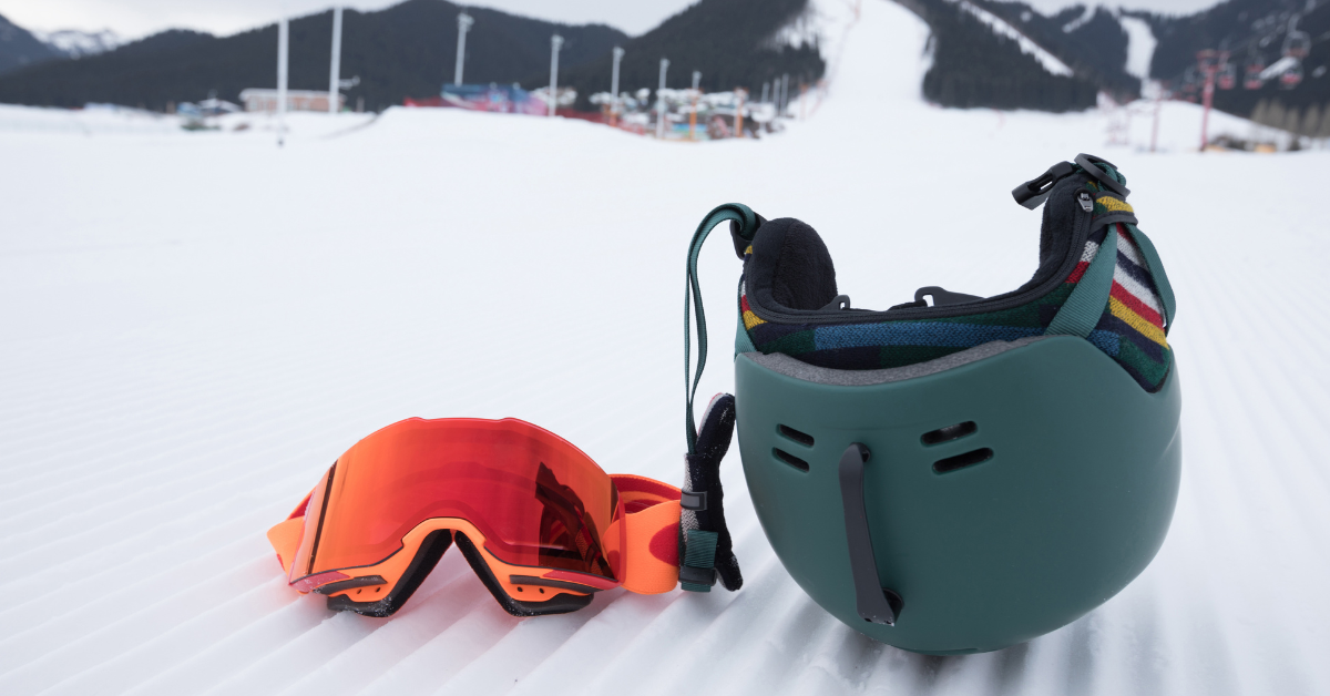 casco da sci obbligatorio